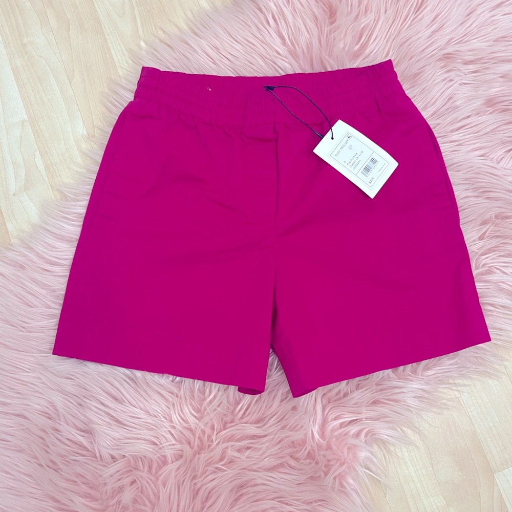 NWT Theory Shorts Easy Trouser in Classic Chino